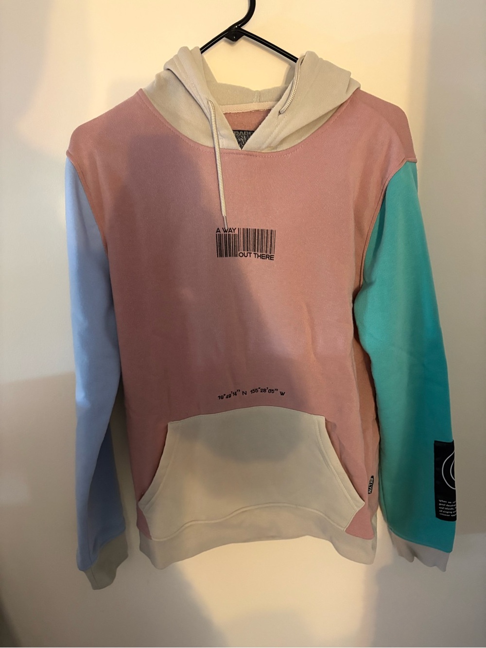 Men’s Brooklyn Cloth Fleece Colorblock Graphic Pullover Hoodie Size Medium